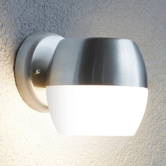 Moderni LED-ulkoseinävalaisin Oncala lasivarjostin