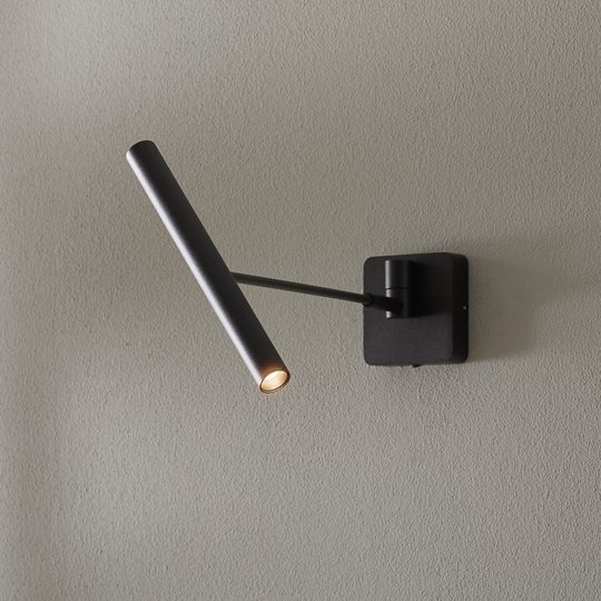 LED-seinävalaisin Wygo, himmennettävä, musta