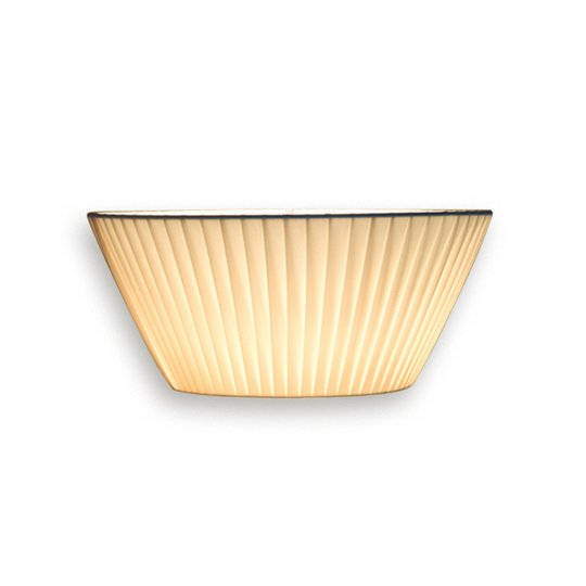 Viehättävä Emma-seinävalaisin, 30 cm beige