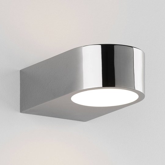 Astro Epsilon - kylpyhuoneen LED-seinälamppu kromi