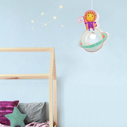Lastenhuoneen riippuvalo Little Astronauts leijona