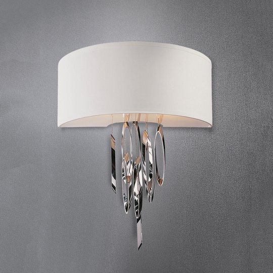 Domo-design-seinävalaisin tyylikkäillä kromiosilla