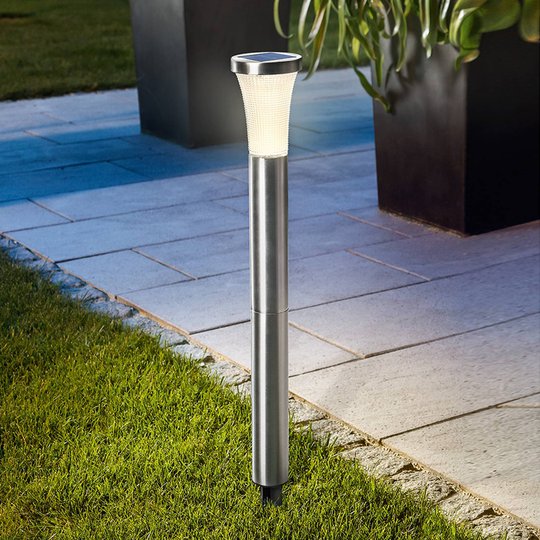 Tower Light -aurinkokennovalaisin maapiikillä LED