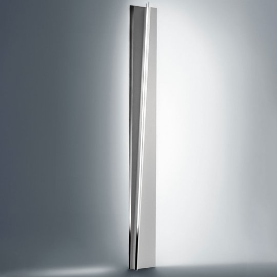 ICONE Reverse -design-lattiavalaisin LED-valolla
