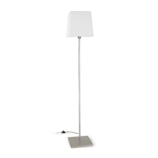 LEDS-C4 Torino -lattiavalo, kulmikas varjostin