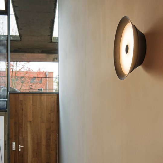 SLV Bato 35 -LED-seinävalaisin, musta