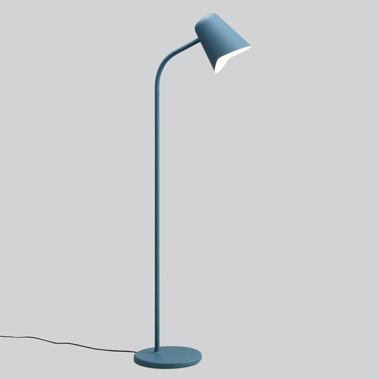 Petrolinsininen design-lattiavalaisin Me