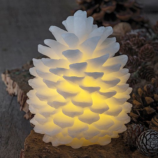 LED-kynttilä Clara kävynmallinen, korkeus 14 cm