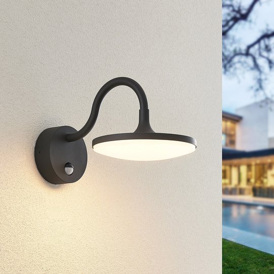 Arcchio Fineria -LED-ulkoseinälamppu tunnistimella