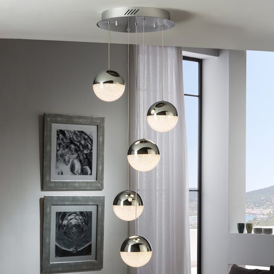 LED-riippuvalaisin Sphere, 5-lamppuinen, kromi
