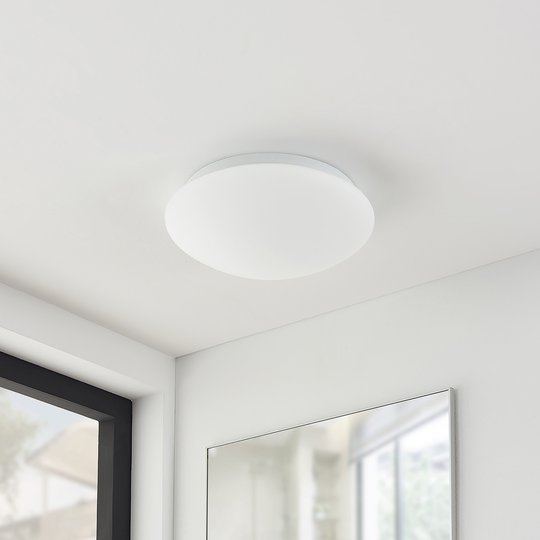 Arcchio Marlie -LED-kattovalaisin, IP44, 4 000 K