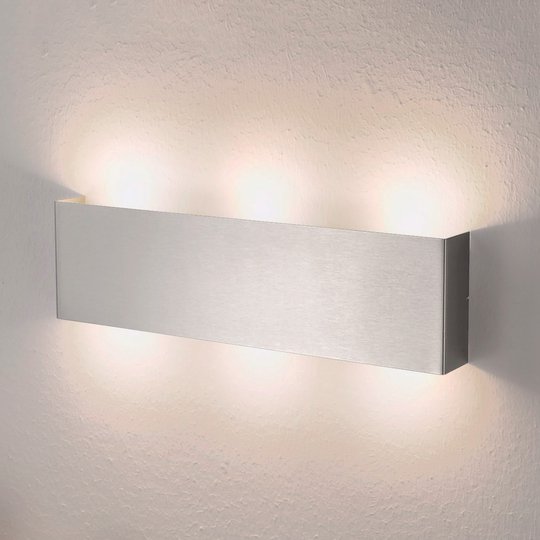 Suorakulmainen LED-seinävalaisin Maja 38 cm