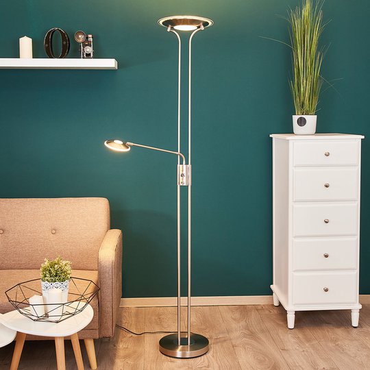 Nikkelisävy ylöspäin suunnattu LED-valaisin Aras
