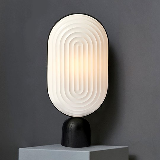 LE KLINT Arc -design-pöytävalaisin, handmade