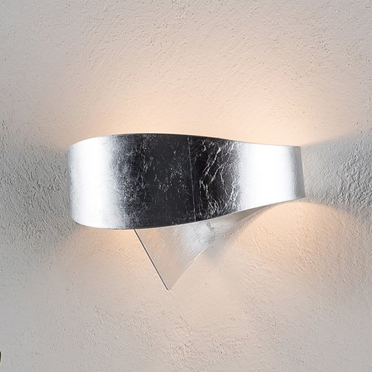 Hopeinen designer-seinävalaisin Scudo