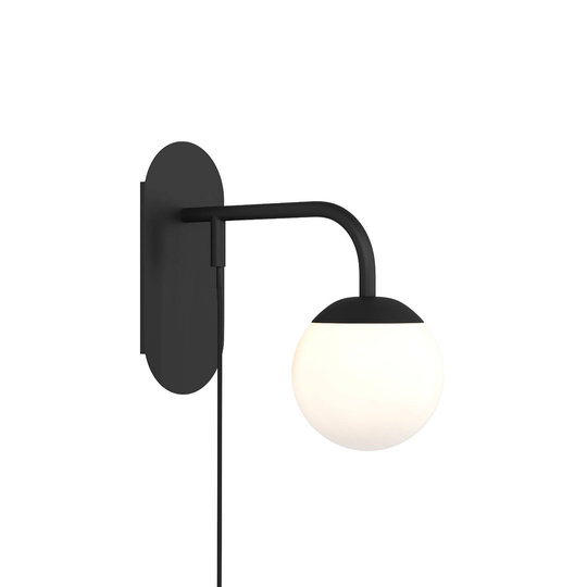 Lucande Rama -LED-seinävalaisin lasivarjostimella